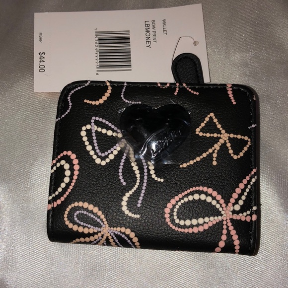 Betsey Johnson Luv Betsey Snap Card Wallet Black With Faux Pearl Bow Print NWT - Picture 15 of 16